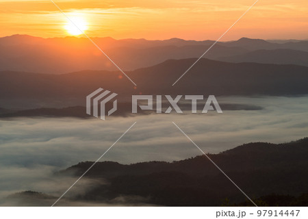 The beautiful landscape of the sea mist cover the highland mountains named Doi Samer Dao in Nan province in the northern region of Thailand. 97914447