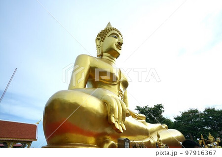 Big Buddha Temple (Wat Phra Yai) in Pattaya 97916367