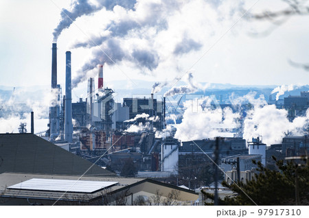工場の煙 97917310