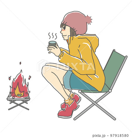 キャンプをする女性 97918580