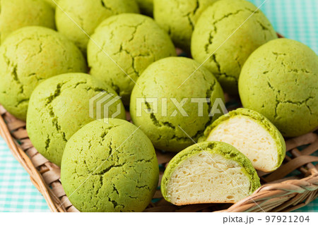 抹茶メロンパン 抹茶メロンパン 97921204