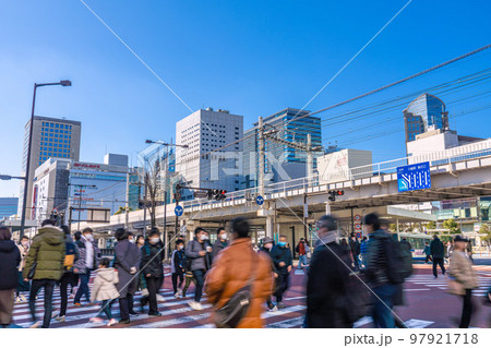 日本の川崎都市景観 お正月。コロナ禍…川崎駅前東の交差点などを望む=1月3日 日本の川崎都市景観 お正月。コロナ禍…川崎駅前東の交差点などを望む=1月3日 97921718