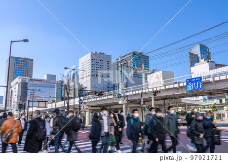 日本の川崎都市景観 お正月。コロナ禍…川崎駅前東の交差点などを望む=1月3日 日本の川崎都市景観 お正月。コロナ禍…川崎駅前東の交差点などを望む=1月3日 97921721