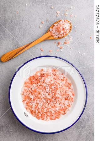 Pink himalayan salt in bowl. Top view. Pink himalayan salt in bowl. Top view. 97922291