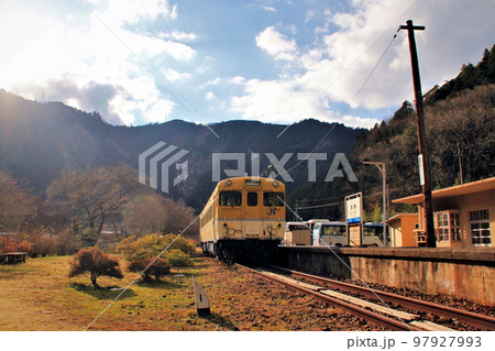 可部線廃線跡安野駅 97927993