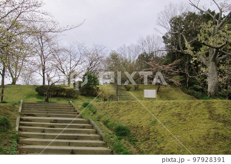 唐臼山古墳【小野妹子公園】/滋賀県大津市 唐臼山古墳【小野妹子公園】/滋賀県大津市 97928391