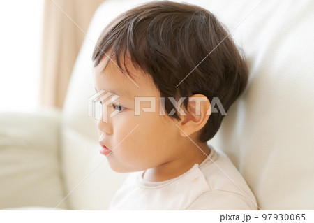 3 years old 97930065