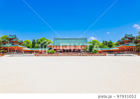 京都　平安神宮　大極殿 97931052