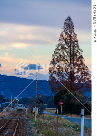 静岡県掛川市本郷 天竜浜名湖鉄道と沿線の風景 静岡県掛川市本郷 天竜浜名湖鉄道と沿線の風景 97934501