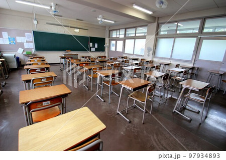 学校 97934893