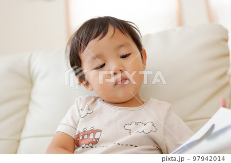 3 years old 97942014