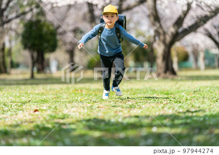 8 years old 97944274