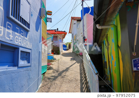 統営 壁画 村 97952075