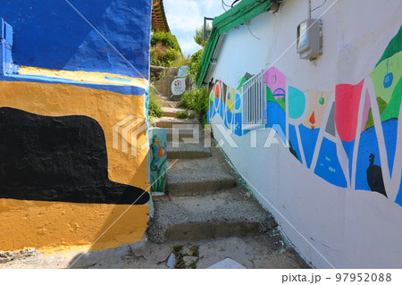 統営 壁画 村 97952088