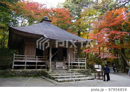 世界遺産関山中尊寺 97956859