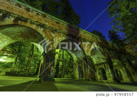 南禅寺水路閣の夜景 南禅寺水路閣の夜景 97958557