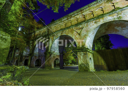 南禅寺水路閣の夜景 南禅寺水路閣の夜景 97958560