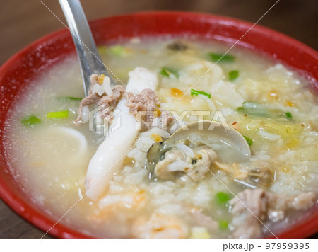 Taiwanese traditional food 97959395