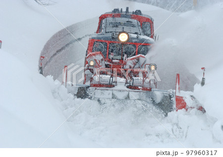 米坂線 羽前松岡ー伊佐領 JR東日本 DD14-317+DE10-1680(長岡) 特雪 米坂線 羽前松岡ー伊佐領 JR東日本 DD14-317+DE10-1680(長岡) 特雪 97960317