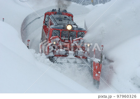 米坂線 羽前松岡ー伊佐領 JR東日本 DD14-317+DE10-1680(長岡) 特雪 米坂線 羽前松岡ー伊佐領 JR東日本 DD14-317+DE10-1680(長岡) 特雪 97960326