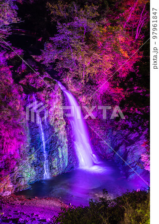 山形県 銀山温泉・ライトアップ 山形県 銀山温泉・ライトアップ 97961847