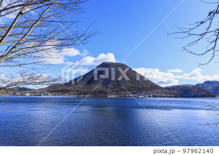 榛名山　榛名富士　榛名湖 97962140