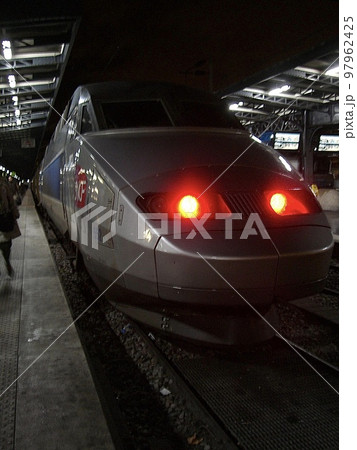 TGV 97962425