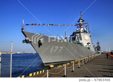 日本の海と空を護る…イージス護衛艦あたご 日本の海と空を護る…イージス護衛艦あたご 97963408