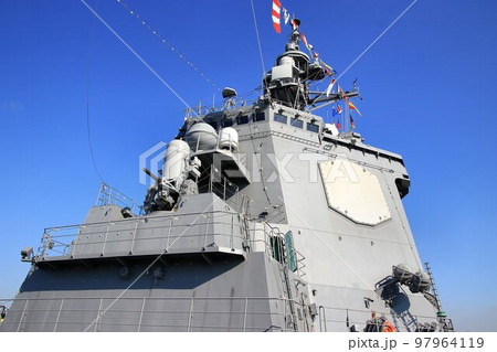 日本の海と空を護る『盾』…イージス護衛艦のフェーズドアレイレーダー 日本の海と空を護る『盾』…イージス護衛艦のフェーズドアレイレーダー 97964119