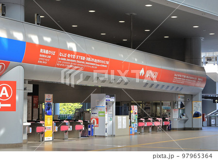南海 関西空港駅の改札口 南海 関西空港駅の改札口 97965364
