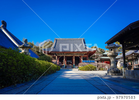 屋島寺本堂　四国霊場第84番札所「屋島寺」 （香川県高松市） 97970583