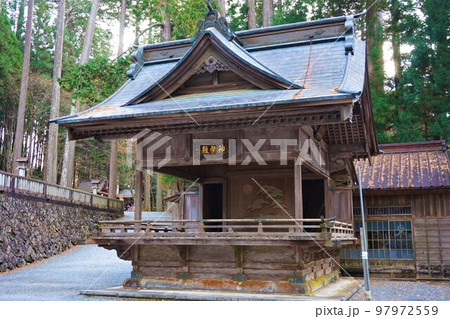 三峯神社 神社 秩父三社 神楽殿 奉納 舞 音楽 武芸 三峯神社 神社 秩父三社 神楽殿 奉納 舞 音楽 武芸 97972559
