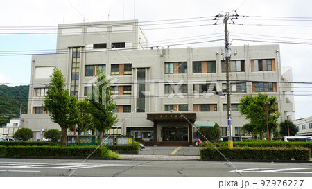 静岡県沼津市の街並み（沼津警察署） 97976227