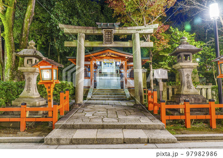 京都 真夜中の八坂神社 太田神社・白髪神社 京都 真夜中の八坂神社 太田神社・白髪神社 97982986