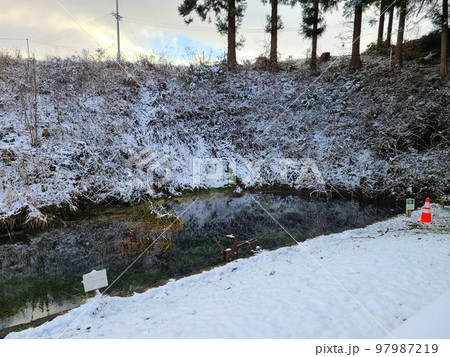 生出湧水 生出湧水 97987219
