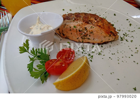 View of a plate of fresh fish. Rest on the sea. View of a plate of fresh fish. Rest on the sea. 97993020