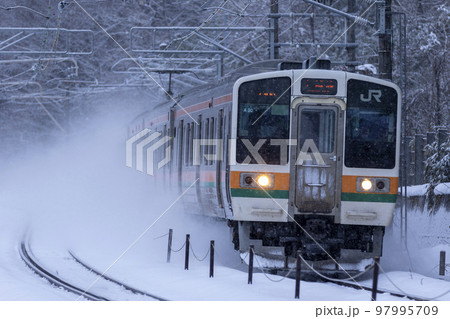 雪の211系01 97995709