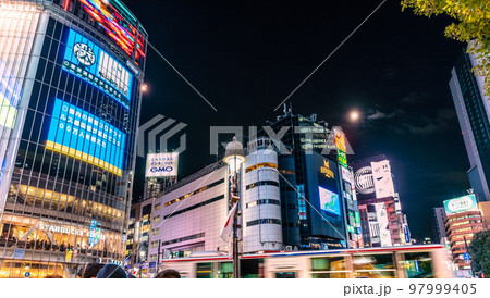 日本の東京都市景観 3千万人超累計・4カ月で1千万人増・死亡456人最多…東京2万720人＝1月6日 97999405