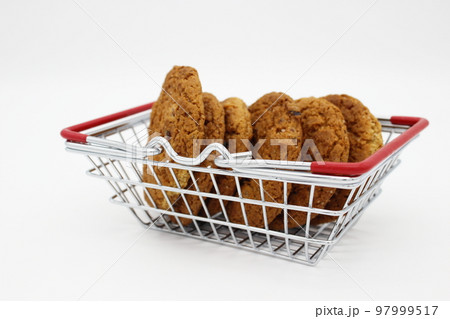 oatmeal cookies in basket from store 97999517