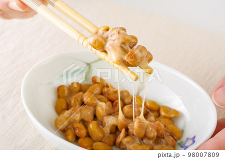 美味しそうな納豆 98007809