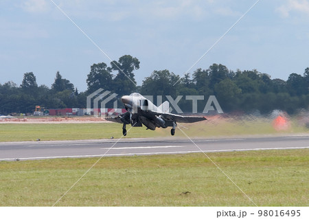 ドイツ空軍F-4FファントムⅡ離陸 ドイツ空軍F-4FファントムⅡ離陸 98016495