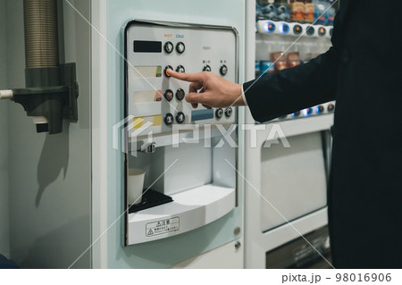 office worker 98016906