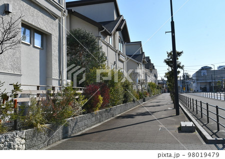 住みたい街ランキングNo1の湘南SST 98019479