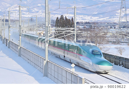 北海道新幹線 新函館北斗ー木古内 JR東日本 E5系 U25編成(仙台) はやぶさ 北海道新幹線 新函館北斗ー木古内 JR東日本 E5系 U25編成(仙台) はやぶさ 98019622