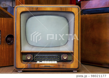 Vintage television. Old television set is placed in the electrical stores Vintage television. Old television set is placed in the electrical stores 98021177