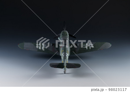 1/32scale MESSERSCHMITT BF 109G-6 YELLOW 1 98023117