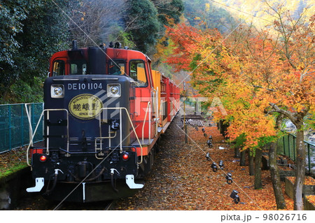 トロッコ保津峡駅 嵯峨野トロッコ列車 トロッコ保津峡駅 嵯峨野トロッコ列車 98026716