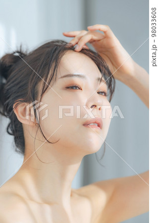 女性の美容イメージ スキンケア エステサロン 女性の美容イメージ スキンケア エステサロン 98033608