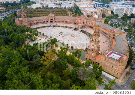 Panoramic view of Plaza de Espana Panoramic view of Plaza de Espana 98033652
