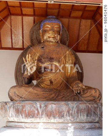 極楽寺の弥勒大仏(大分県宇佐市) 極楽寺の弥勒大仏(大分県宇佐市) 98041476